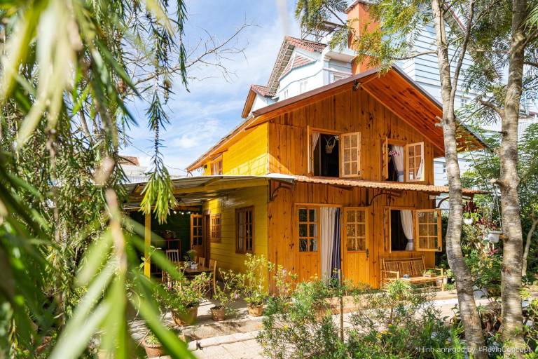 LamVien Wooden House DaLat (LâmViên GỗThông Dalat) in Da Lat