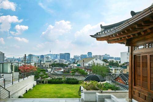 Bukchon Binkwan by Rakkojae