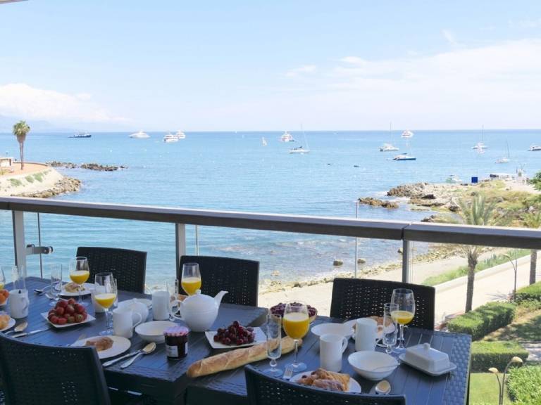 Ferielejlighed Antibes