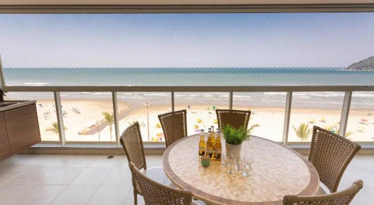 Incrivel Vista para o Mar, 4 Quartos com Varanda in Bertioga