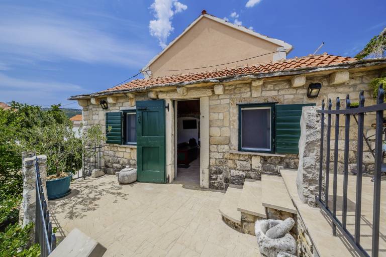 House with garden, BBQ & terrace | Mountain view — photo 4