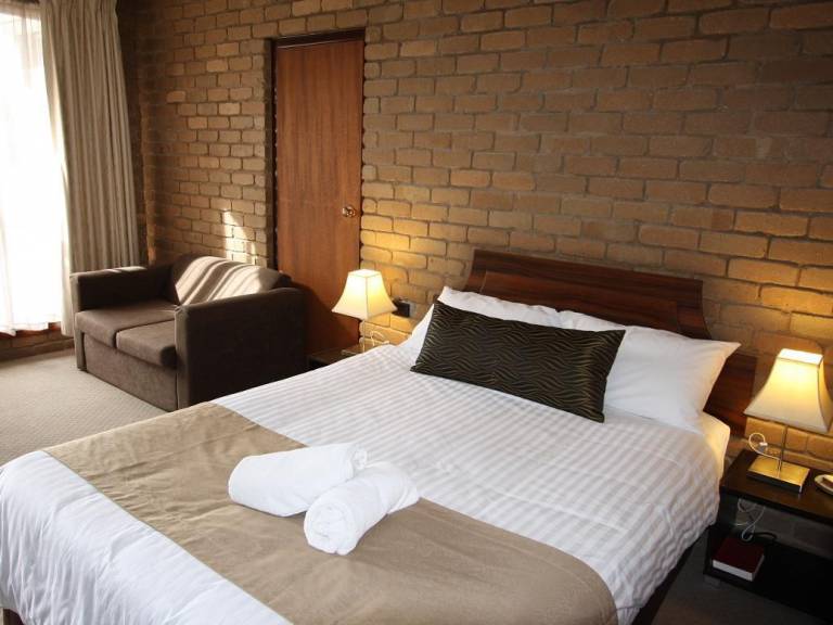 Motel Lavington