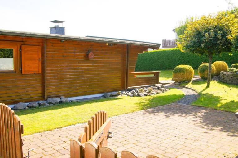 Fully equipped beautiful chalet with garden, sauna & BBQ | Dogs allowed — photo 4