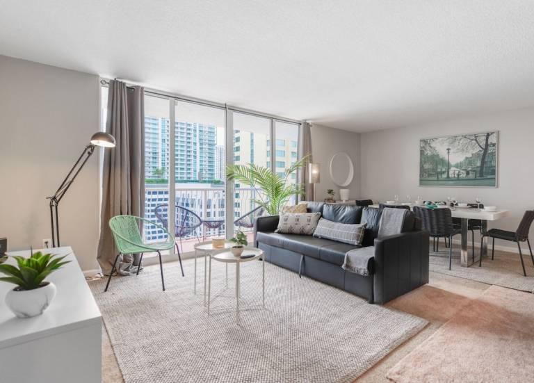 Apartment Coconut Grove