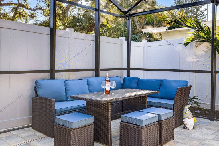 Children-friendly house with pool | Pets are welcome — photo 3