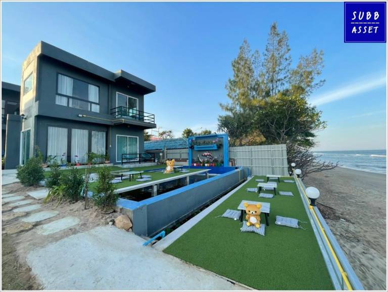 Beachfront Modern House for 36 Persons Pranburi in Pranburi