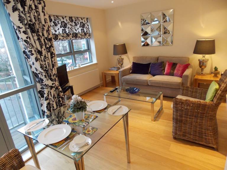 Apartment  Leith
