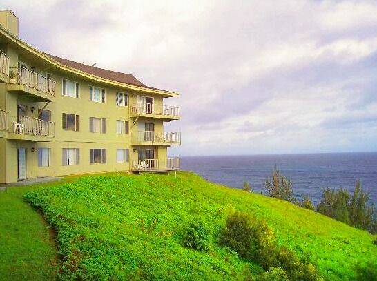 Resort  Princeville