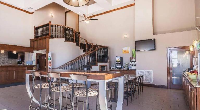 Quality Inn & Suites Owasso US-169 — photo 4