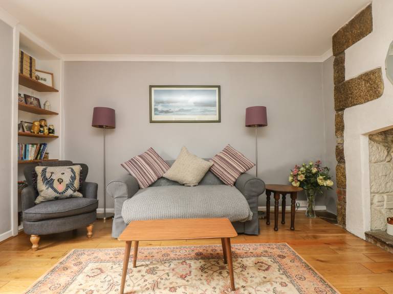 Cottage with garden | Beach view — photo 3