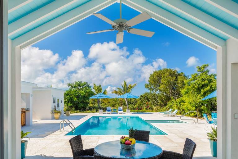 House  Grace Bay