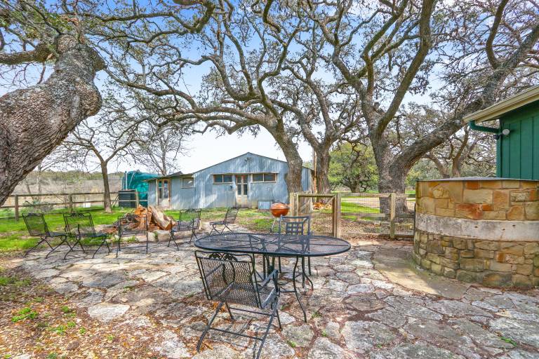 Lighthouse Hill Ranch - Green House — photo 4