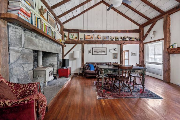 House  Woodstock