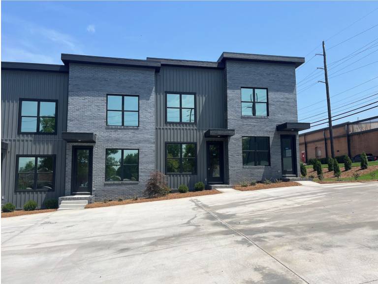 Condo Dalton