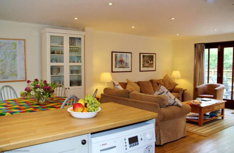 Cottage  Alton