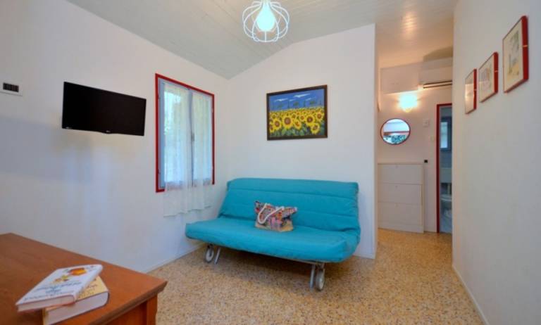 Villa with garden | Nature view — photo 3