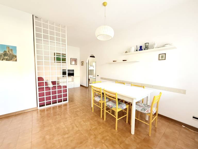 Family-oriented rental apartment with yard | Close to the beach | Pet-friendly — photo 2