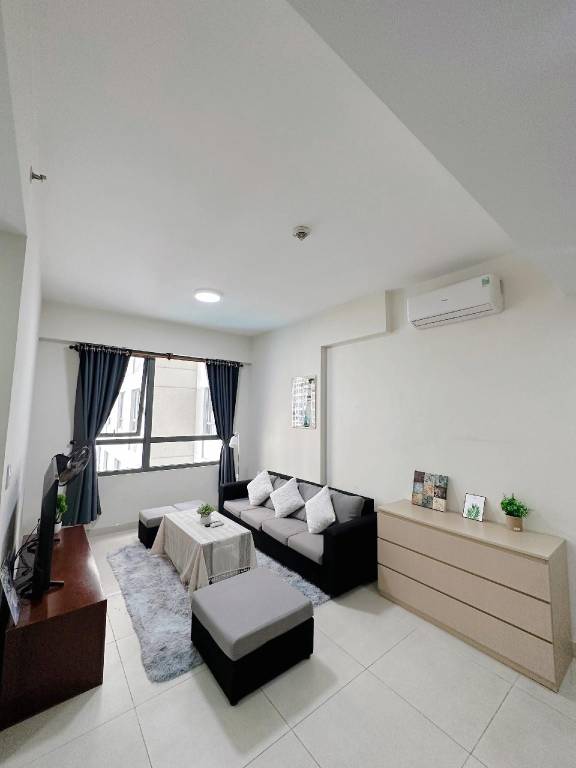 HHomes - 2BR Nice View Masteri Thao Dien &Pool GYM in Ho Chi Minh City