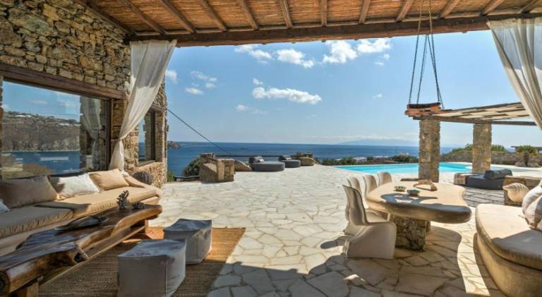 Fully equipped pleasant villa with private pool, yard & grill | Suitable for remote work | Dogs allowed — photo 2