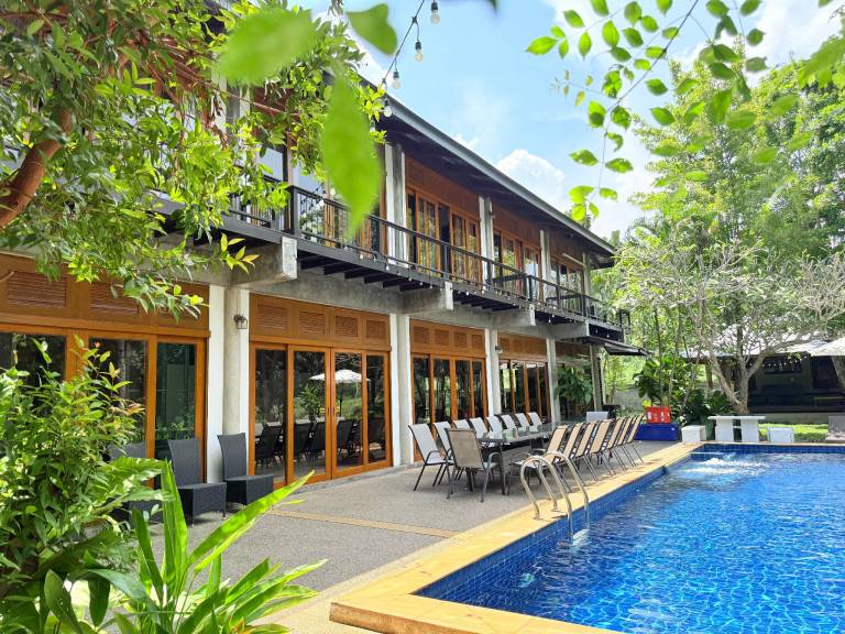 Charming villa with barbeque, garden & pool | Pets are welcome — photo 3