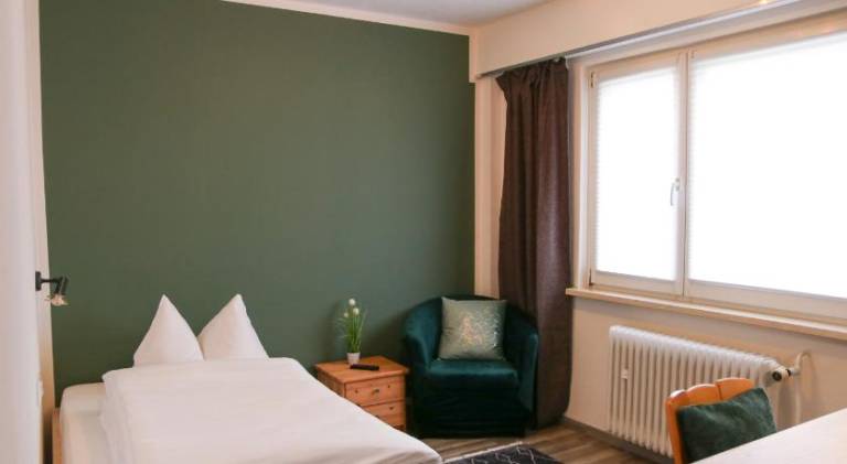 Serviced apartment with terrace & yard in Bad Vilbel