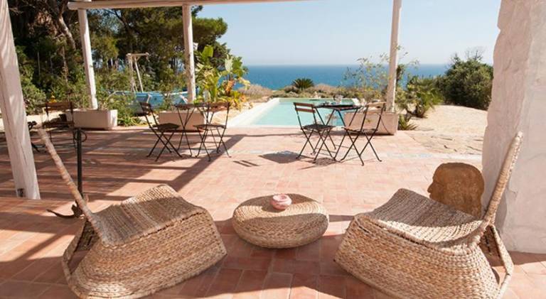 Jabia Beach House - Villa On The Beach - Private — photo 3