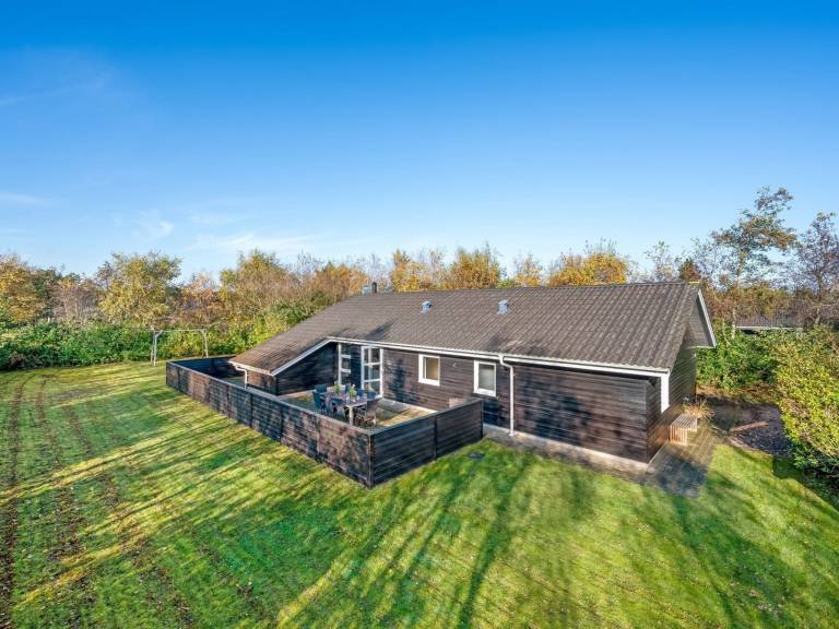 House  Skaven Strand