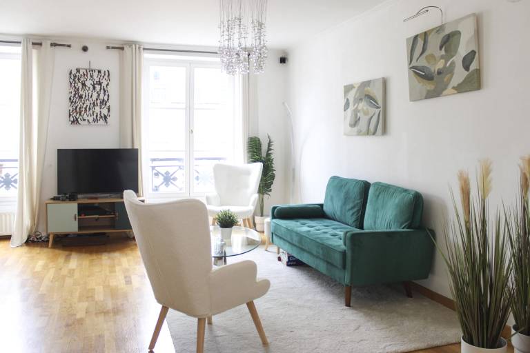Spacious duplex in the heart of Paris — photo 2