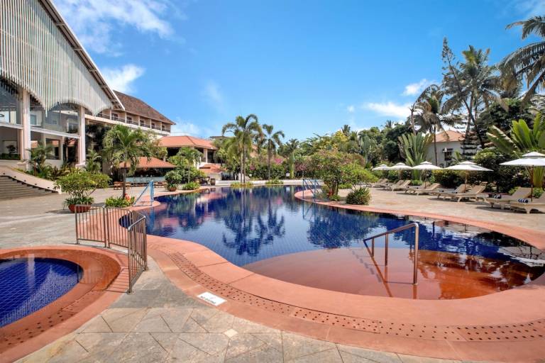 Resort  Cavelossim