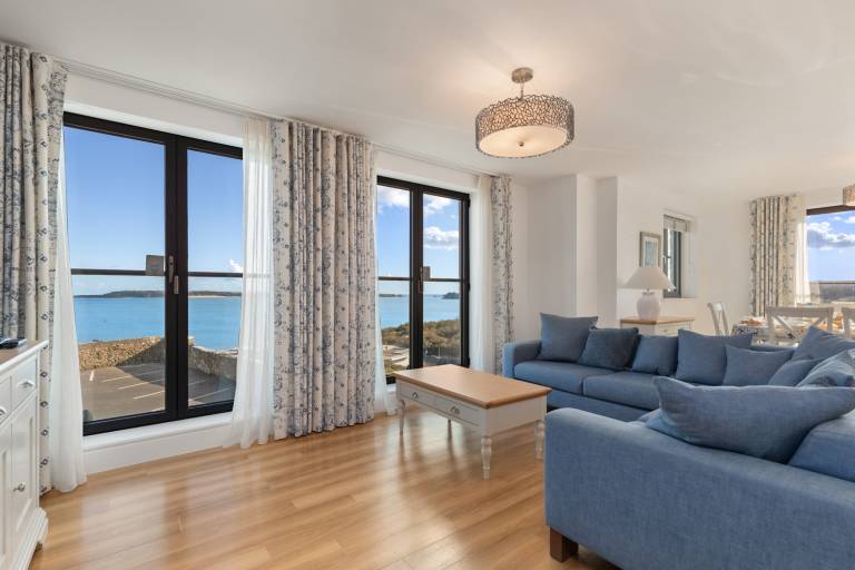 Apartment | Beach view — photo 5