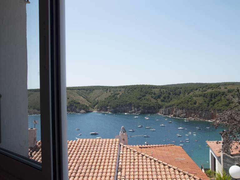 Beautiful house with sea view, 3 bedrooms, air conditioning — photo 2