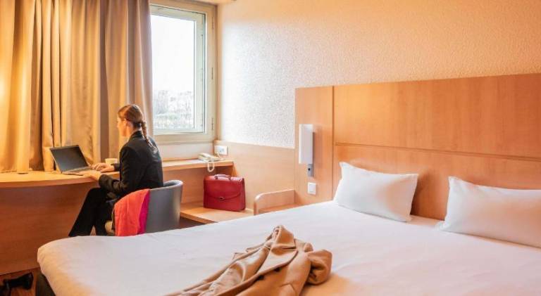 Ibis Nantes Centre Gare Sud in Malakoff