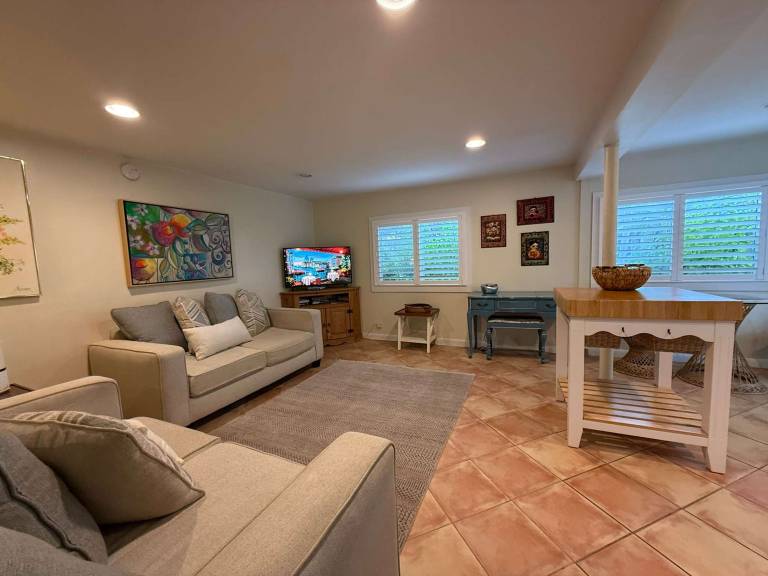 Delray Beach Hideaway Private 1BR w Patio BBQ — photo 4