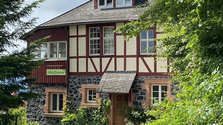 Ferienhaus  Bensheim