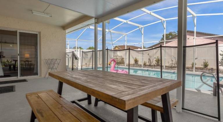 Vacation home with pool | Dogs allowed — photo 5