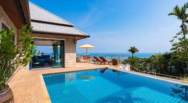 Beautiful villa with hot tub & pool | Pet-friendly in Koh Samui