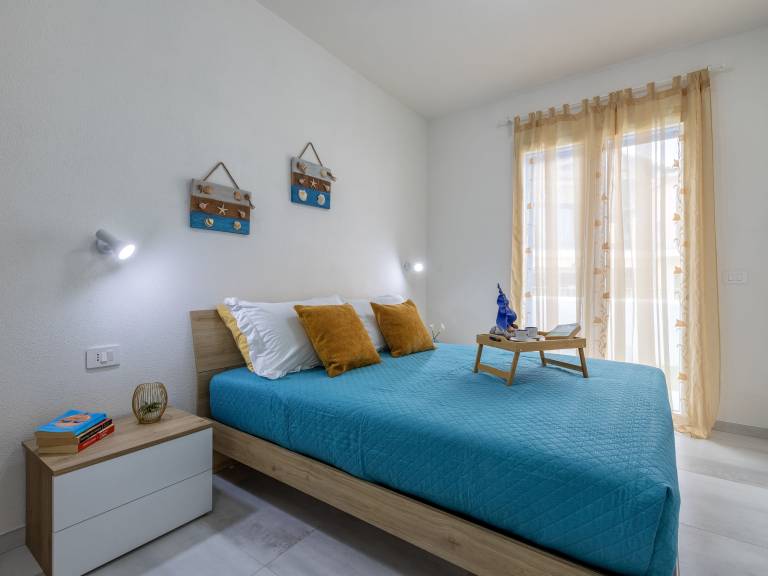 Fully equipped charming rental apartment with terrace & pool | Sea view | Pets allowed — photo 4