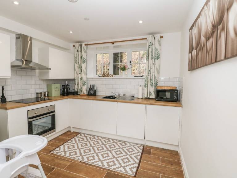 Cottage Deepcar