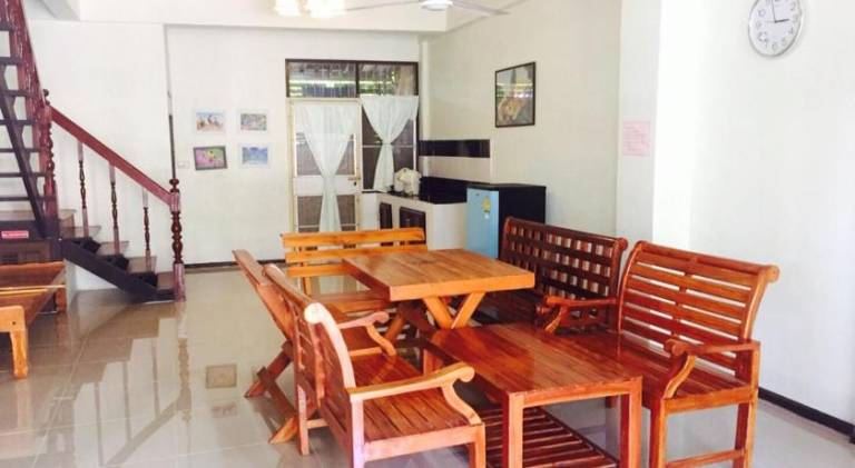 Ample vacation home with terrace | Good for workation | Dogs allowed — photo 3