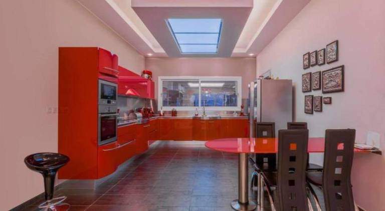 Fully equipped villa with private pool, terrace & yard | Good for workation | Pet-friendly — photo 5