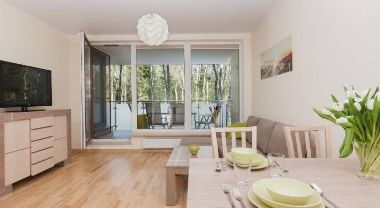Rental apartment with pool & patio — photo 3