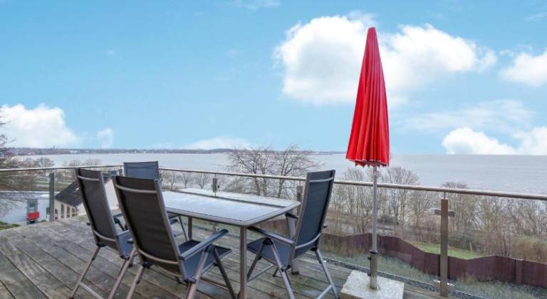 Rental apartment | Beach nearby | Pets allowed in Rendsburg