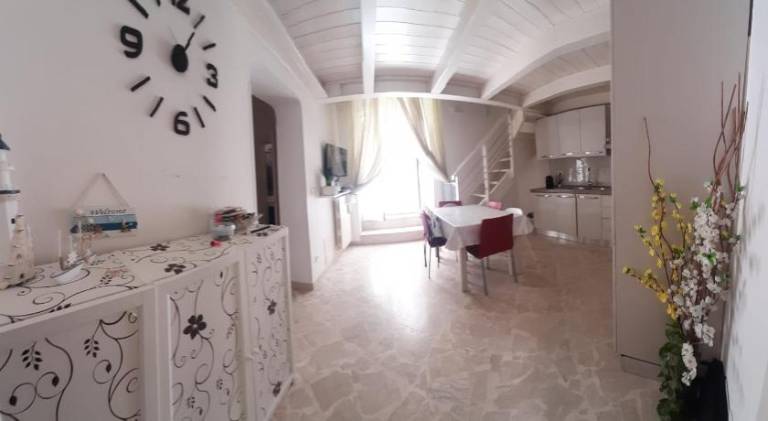 Holiday apartment with 2 rooms for 4 persons — photo 2