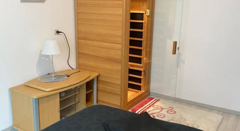 Apartment with 1 room for 5 persons in Woippy