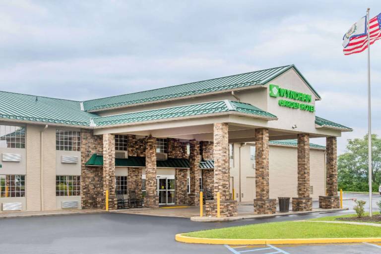 Wyndham Garden Cross Lanes Charleston in Charleston, WV