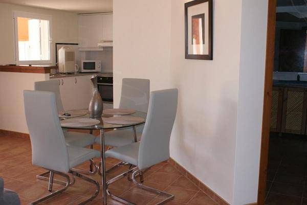 Rental apartment with private pool & patio — photo 5