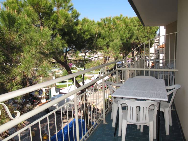 Holiday apartment with 1 room for 3 persons — photo 4