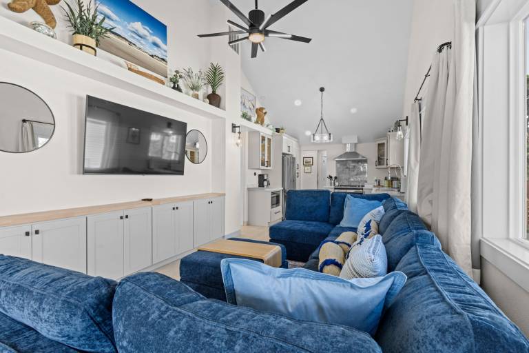 Seaside Getaway B — photo 3