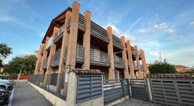 Serviced apartment with terrace & garden — photo 4