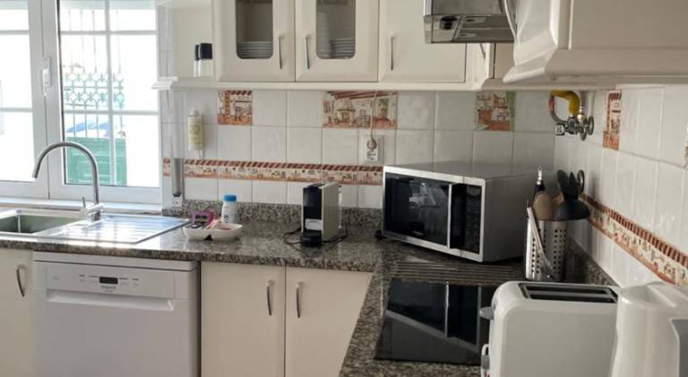 Fully equipped lovely holiday apartment with terrace | Close to the beach | Pets are welcome — photo 4